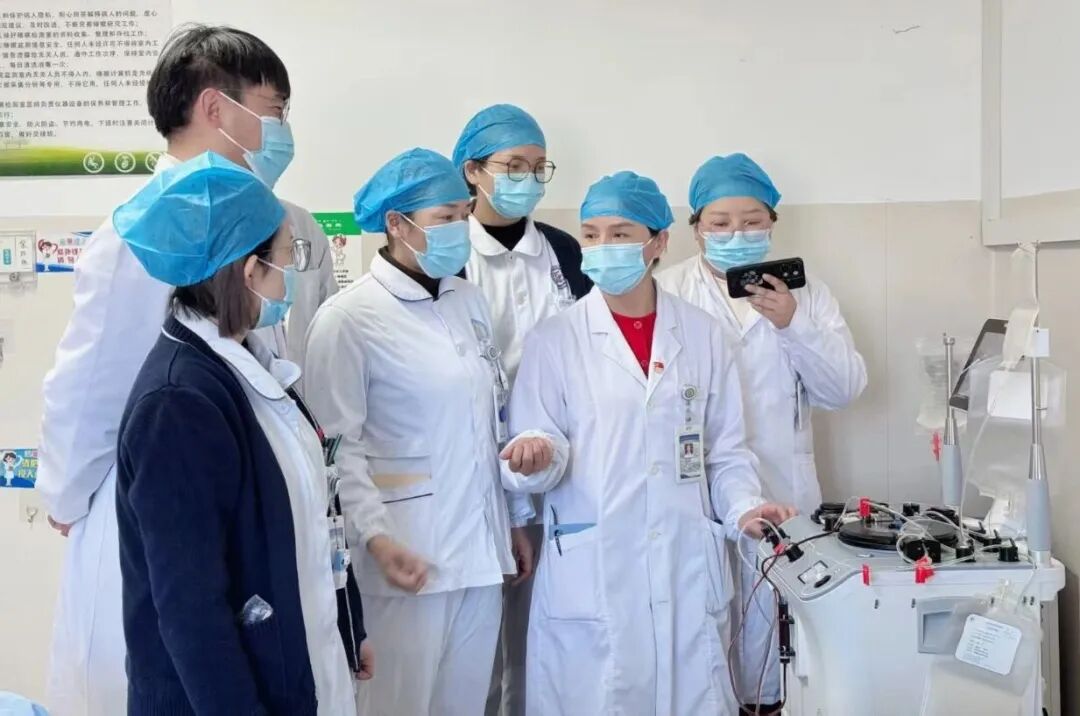 精准“减负”，畅快呼吸——我院呼吸与危重症医学科成功开展首例红细胞单采术